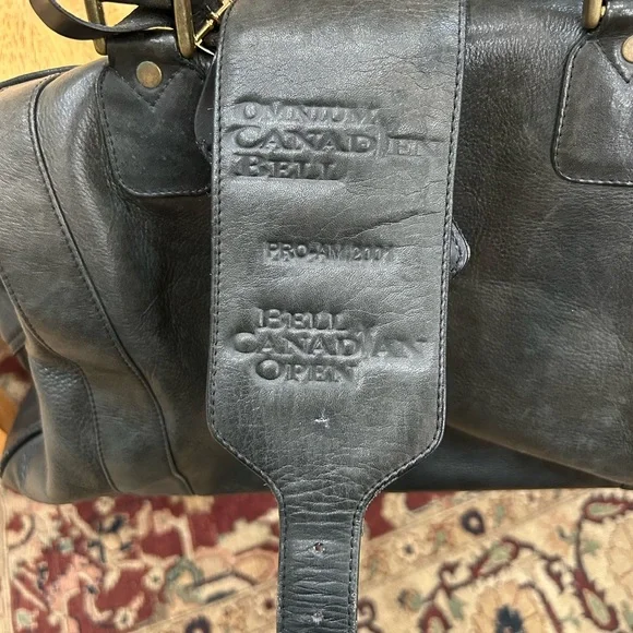 Vintage Black Leather Weekender Bag - Picture 5 of 5